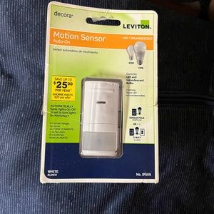 Motion Sensor Auto-On Light